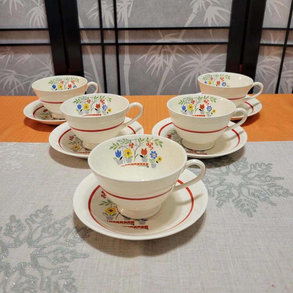 Very rate Betty Pepper Art Deco Tea Cup and Saucer Set of 5 - Hudsons Detroit